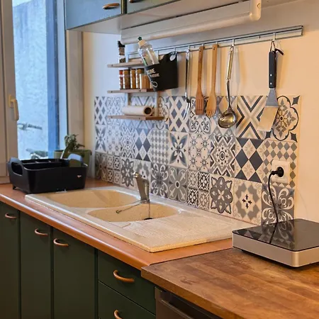 別荘 Tiny House Dans La Verdure Et Le Calme