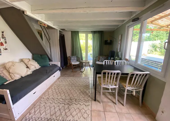 Tiny House Dans La Verdure Et Le Calme 別荘